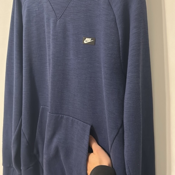 Nike Navy Crewneck Large - Picture 3 of 4
